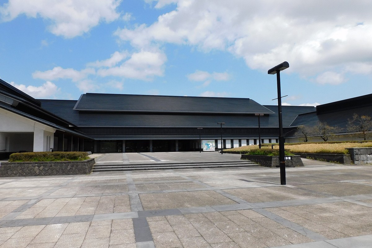 福島県立博物館の外観